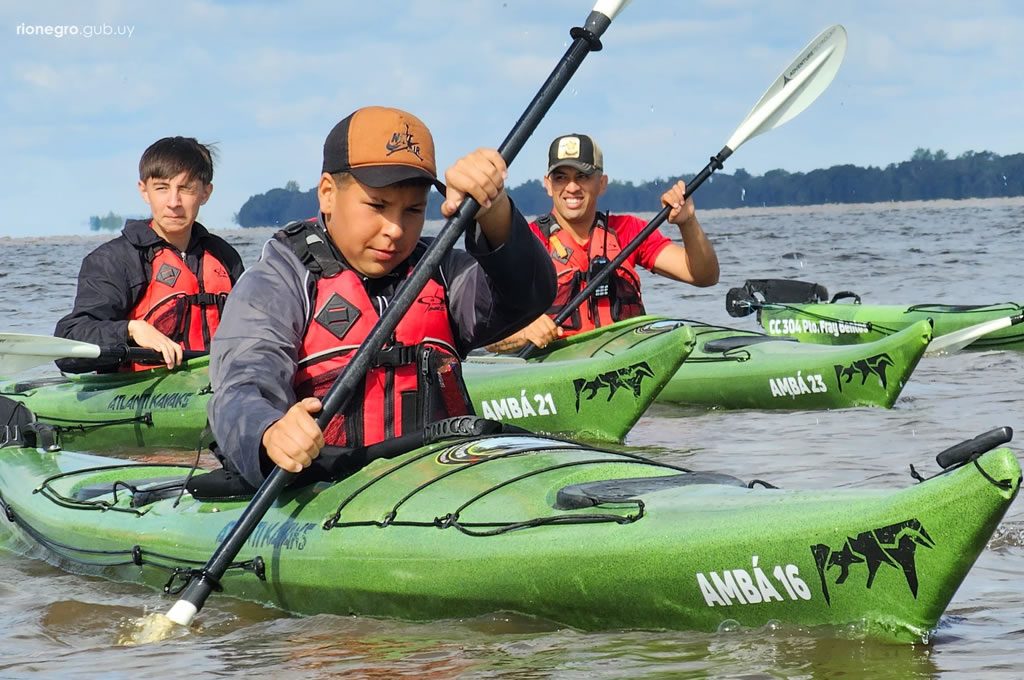 Actividades de kayakismo durante el fin de semana en Nuevo Berlín