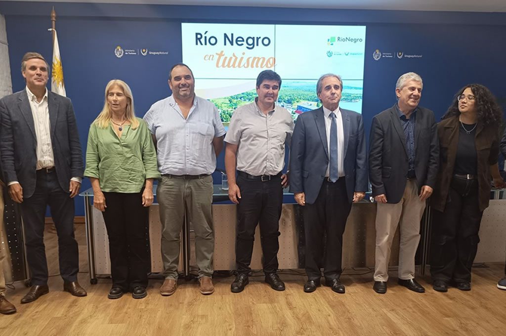 Presentación de "Turismo en Río Negro" en el Ministerio de Turismo